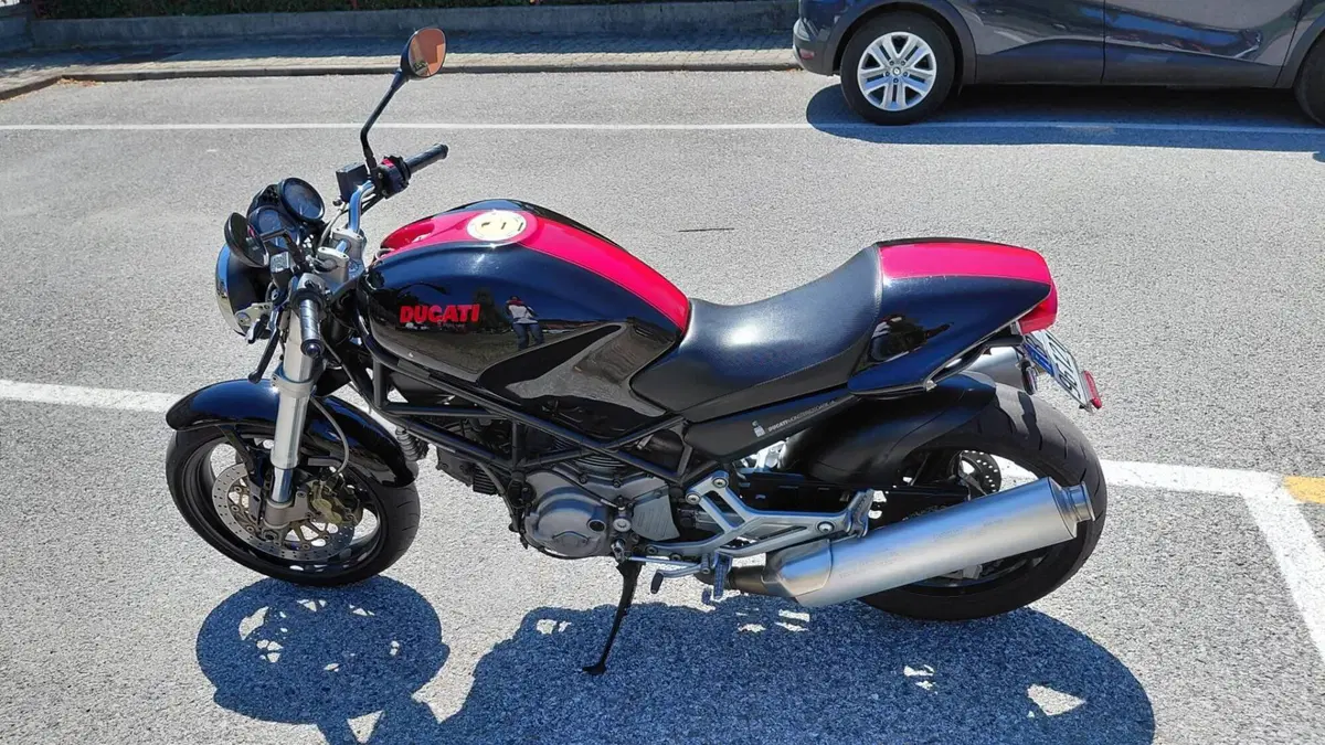 Ducati Monster 620 I.E. Dark (2002)