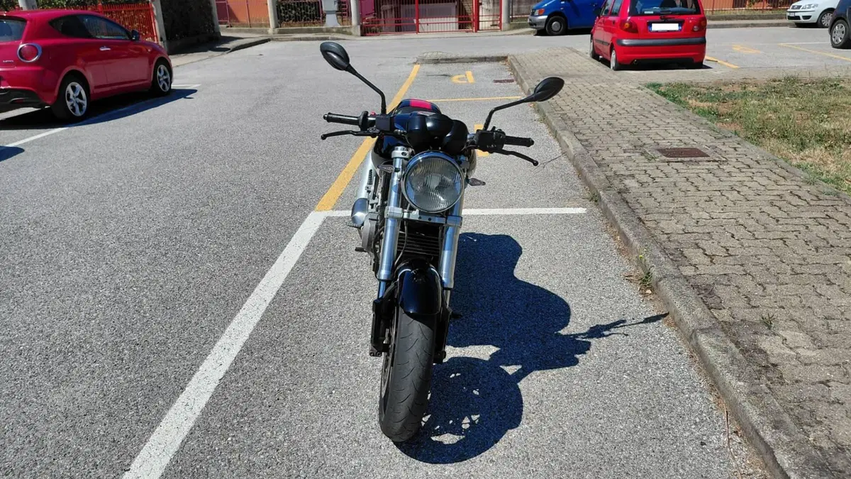 Ducati Monster 620 I.E. Dark (2002) (3)