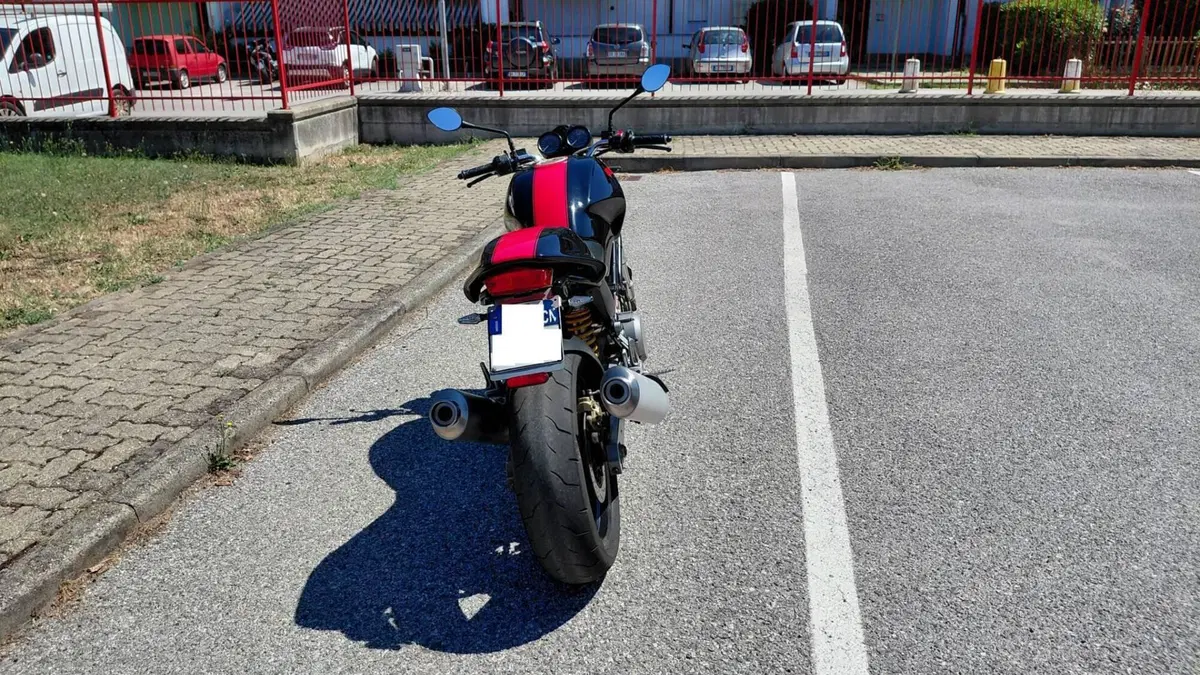 Ducati Monster 620 I.E. Dark (2002) (7)