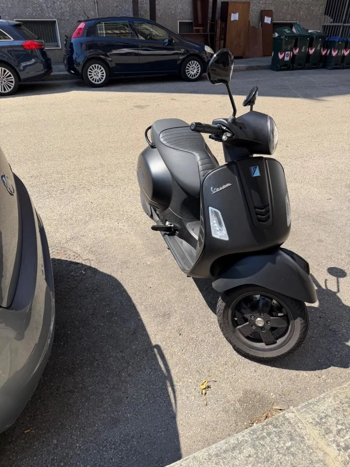 Vespa GTS 300 Super Notte (2018 - 20) (4)