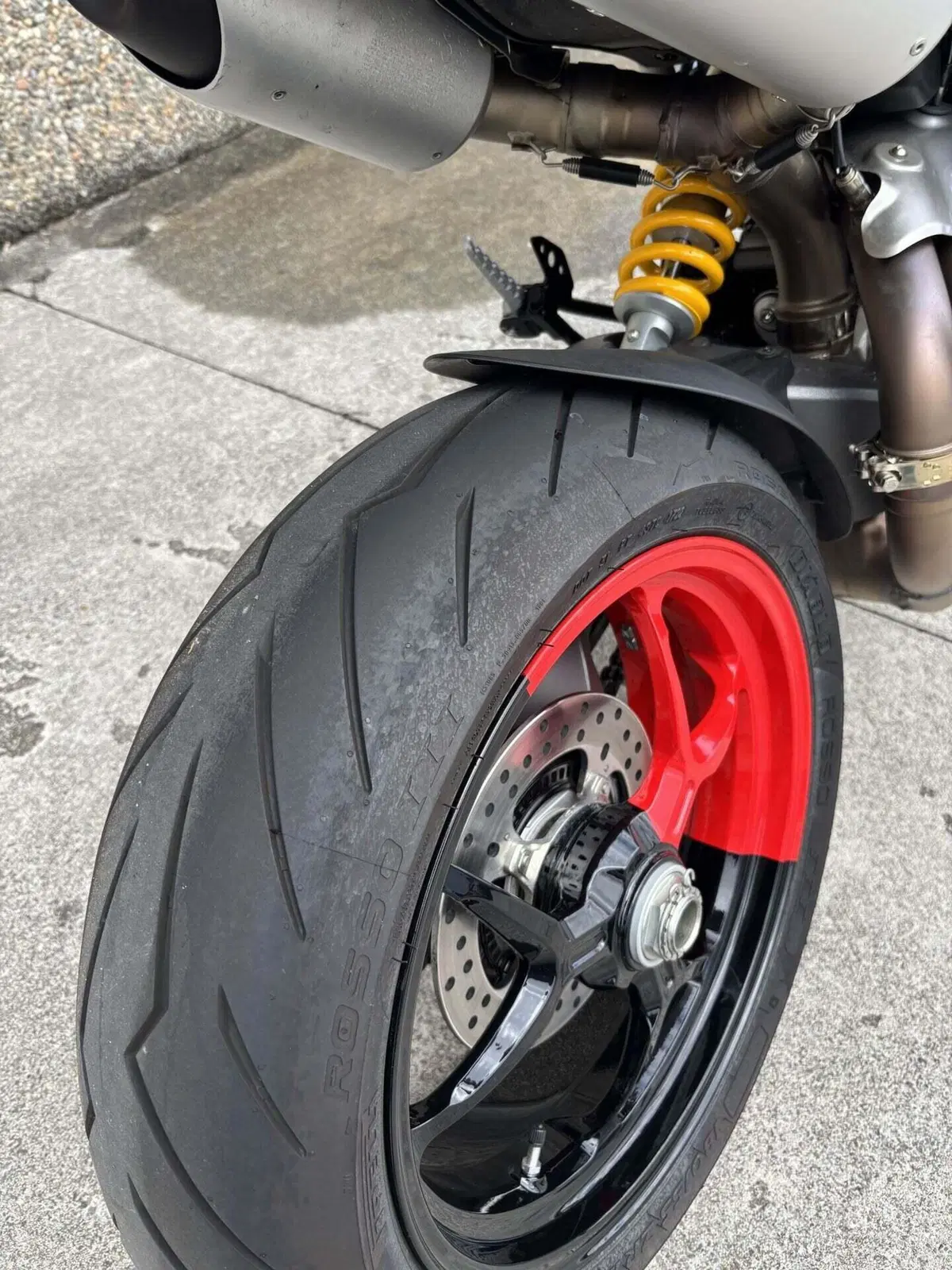 Ducati Hypermotard 950 RVE (2022 - 25) (7)