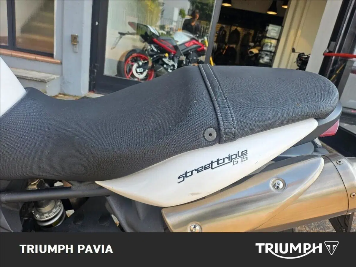 Triumph Street Triple (2007 - 12) (21)