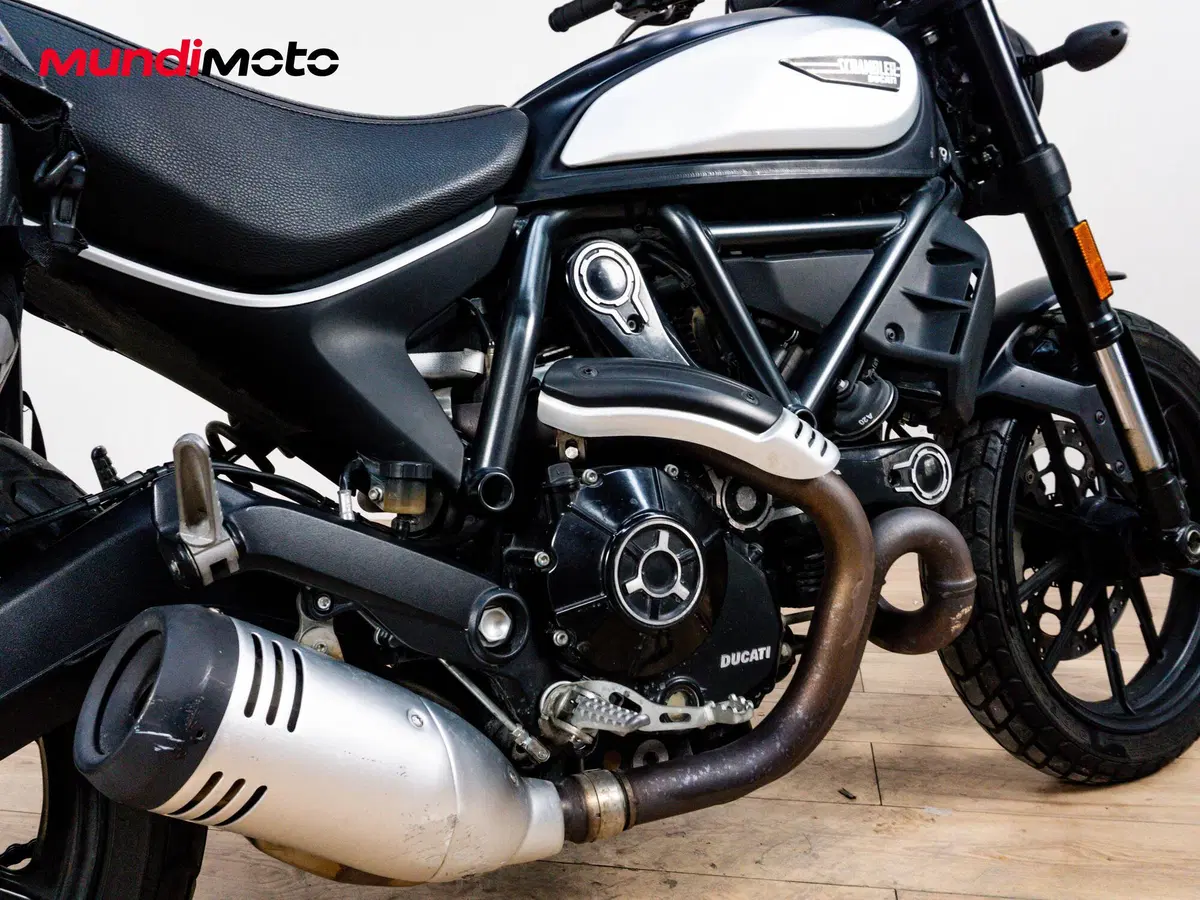 Ducati Scrambler 800 Icon Dark (2020) (3)