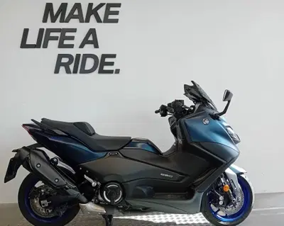 Yamaha T-Max 560 (2022 - 24) usata