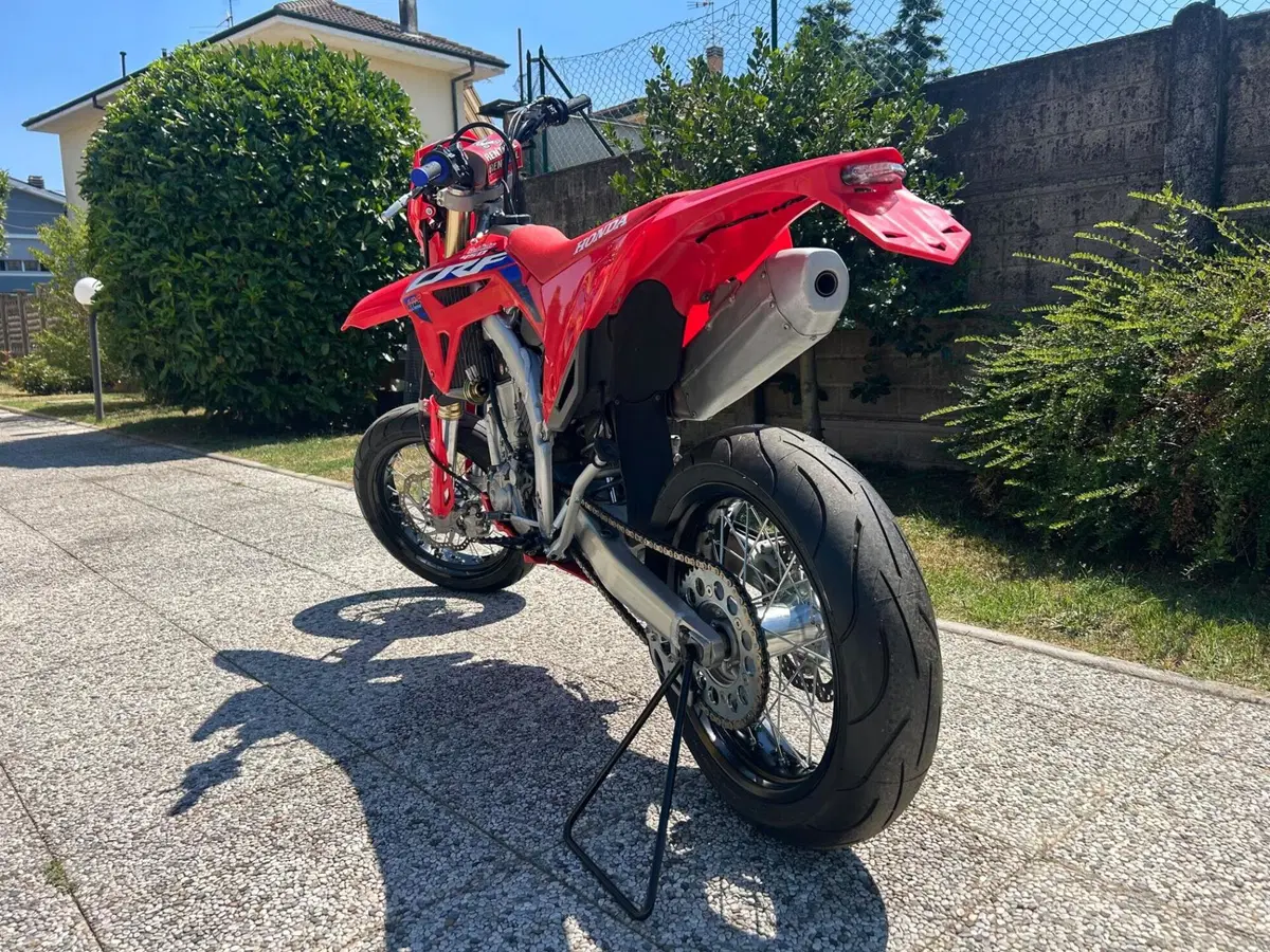Honda CRF 450R (2024) (2)