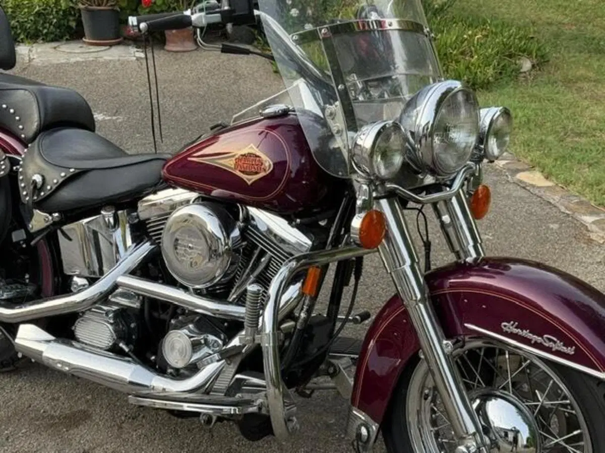 Harley-Davidson 1340 Heritage Classic (1984 - 98) - FLSTC (4)