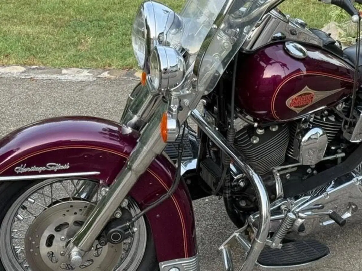 Harley-Davidson 1340 Heritage Classic (1984 - 98) - FLSTC (17)