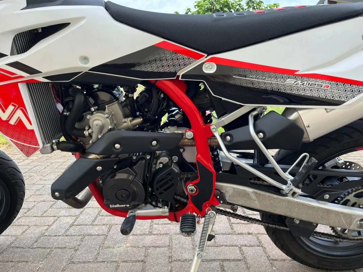 Swm SM 125 R (2022 - 24) (4)