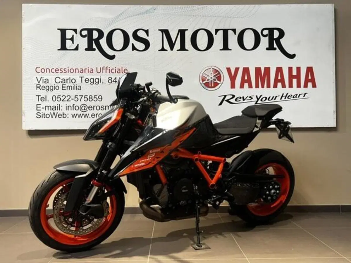 KTM 1290 Super Duke R (2022 - 23) (2)