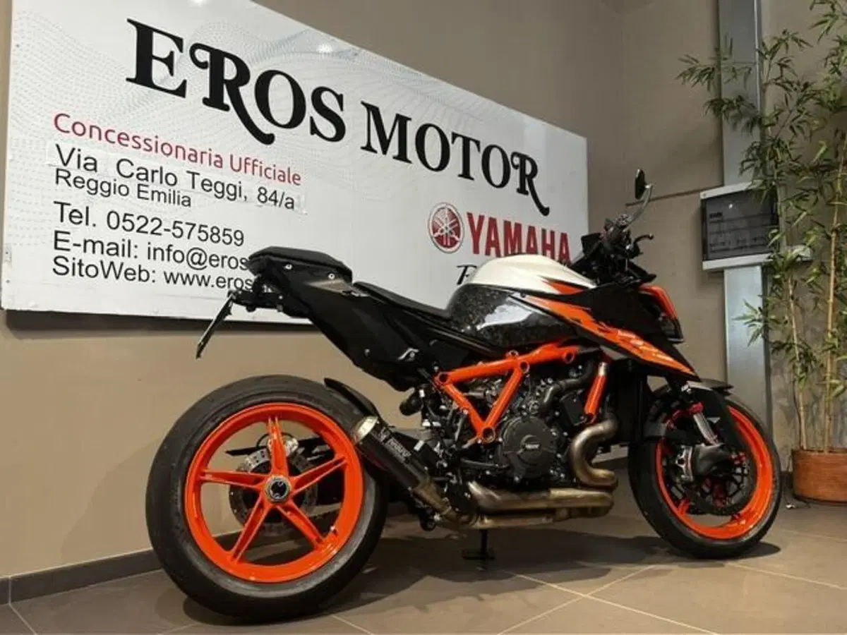 KTM 1290 Super Duke R (2022 - 23)
