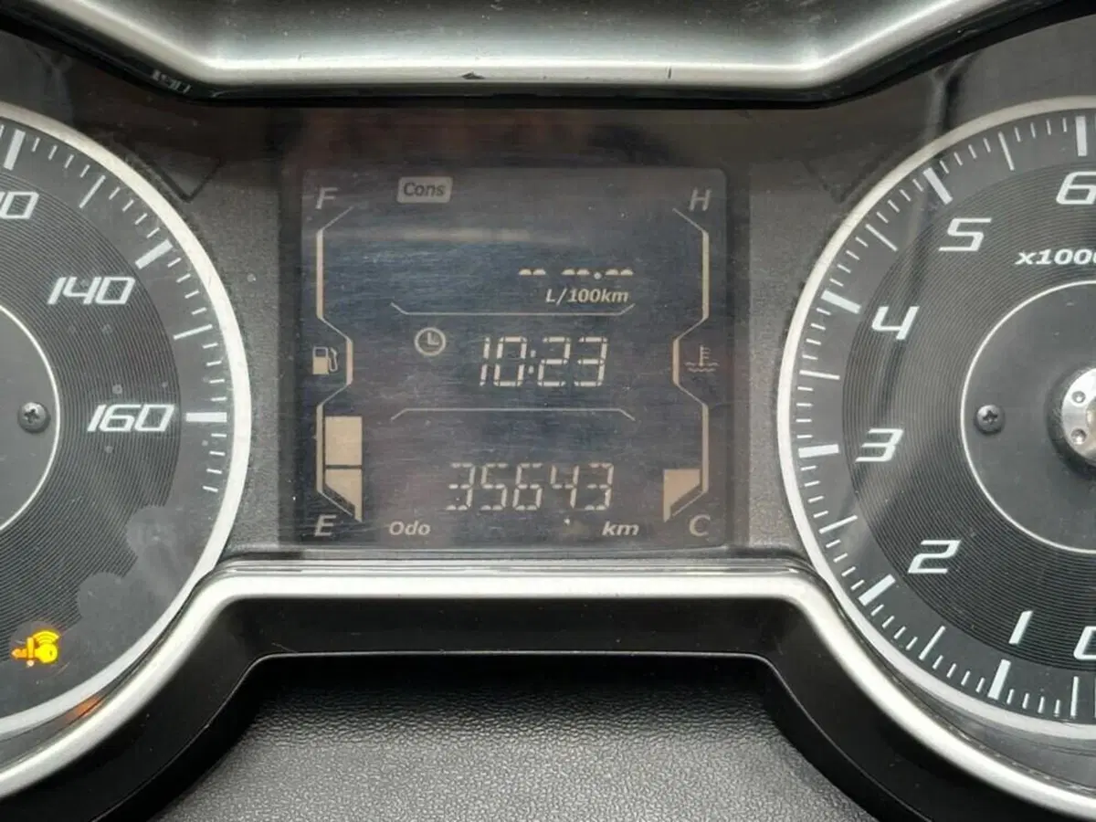 Yamaha X-Max 300 Tech Max (2021 - 24) (4)