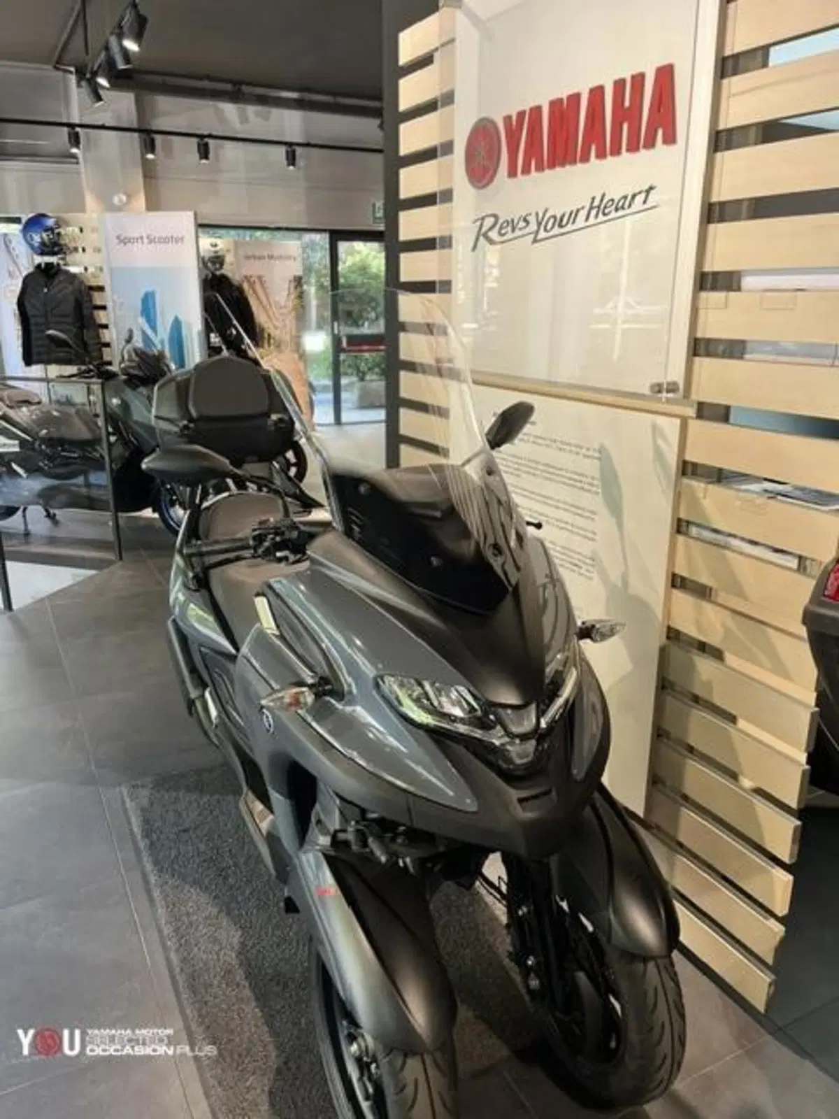 Yamaha Tricity 300 (2021 - 24) (4)