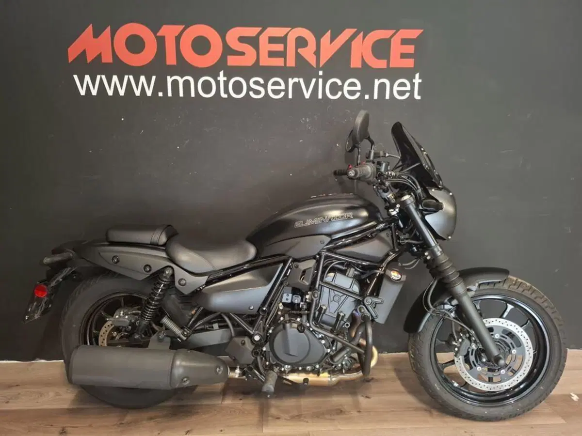 Kawasaki Eliminator 500 SE (2024 - 26) (4)
