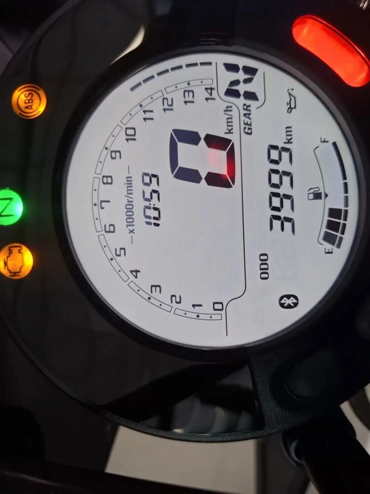 Kawasaki Eliminator 500 SE (2024 - 26) (7)