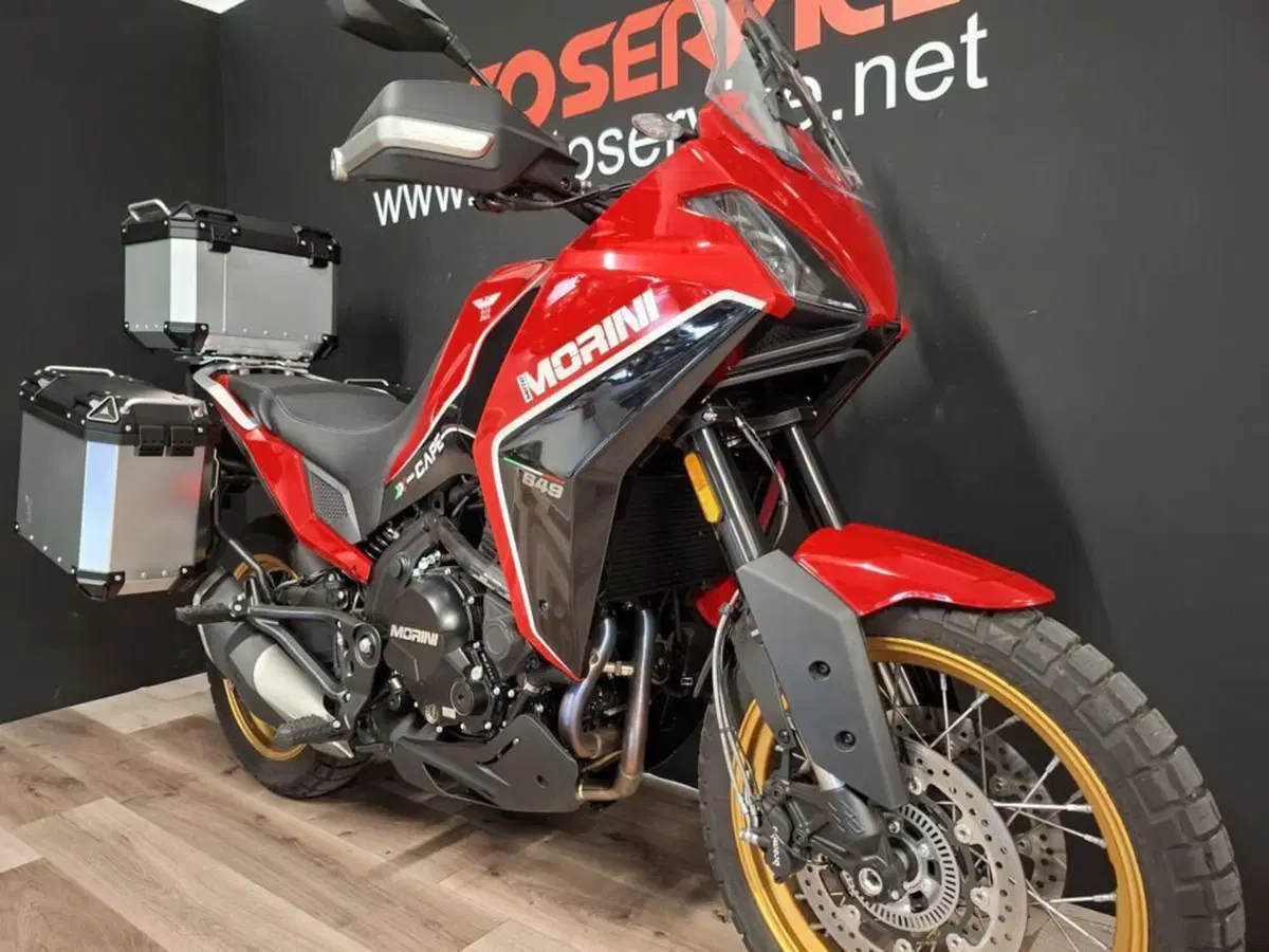 Moto Morini X-Cape 650 Gold Wheels Edition (2022 - 26) (6)
