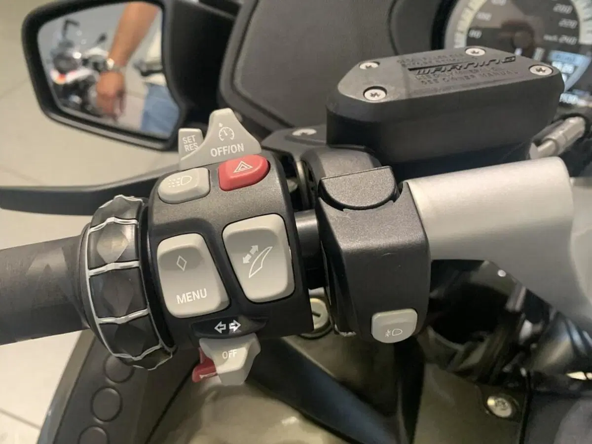 Bmw R 1250 RT (2019 - 20) (12)