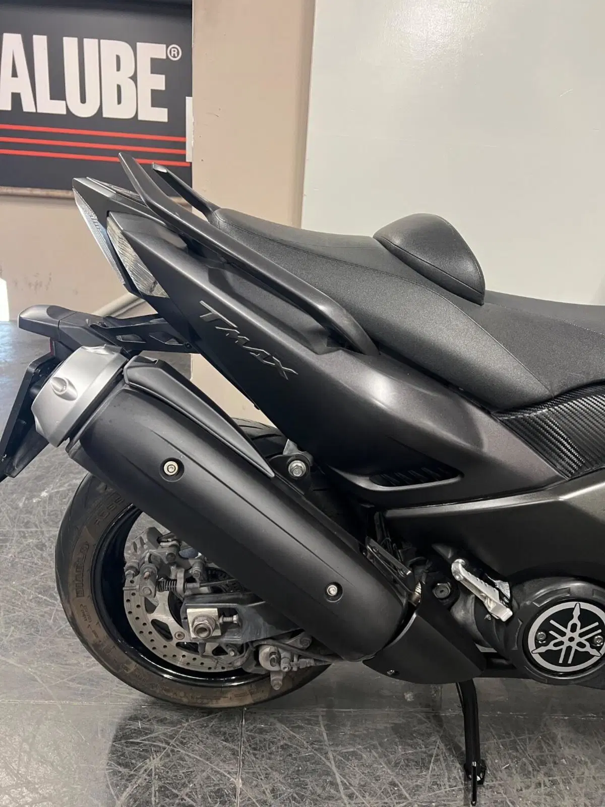 Yamaha T-Max 530 (2015 - 16) (5)