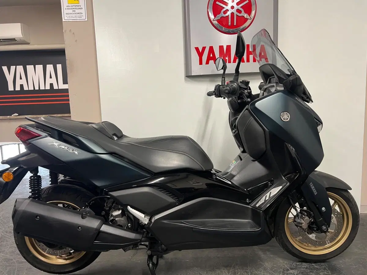 Yamaha X-Max 300 Tech Max (2021 - 24)