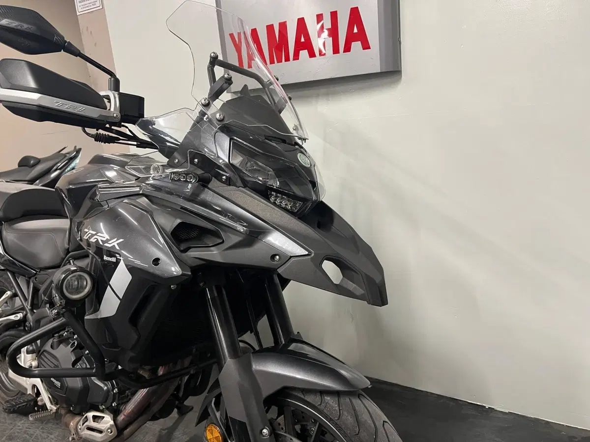 Benelli TRK 502 (2021 - 25) (2)