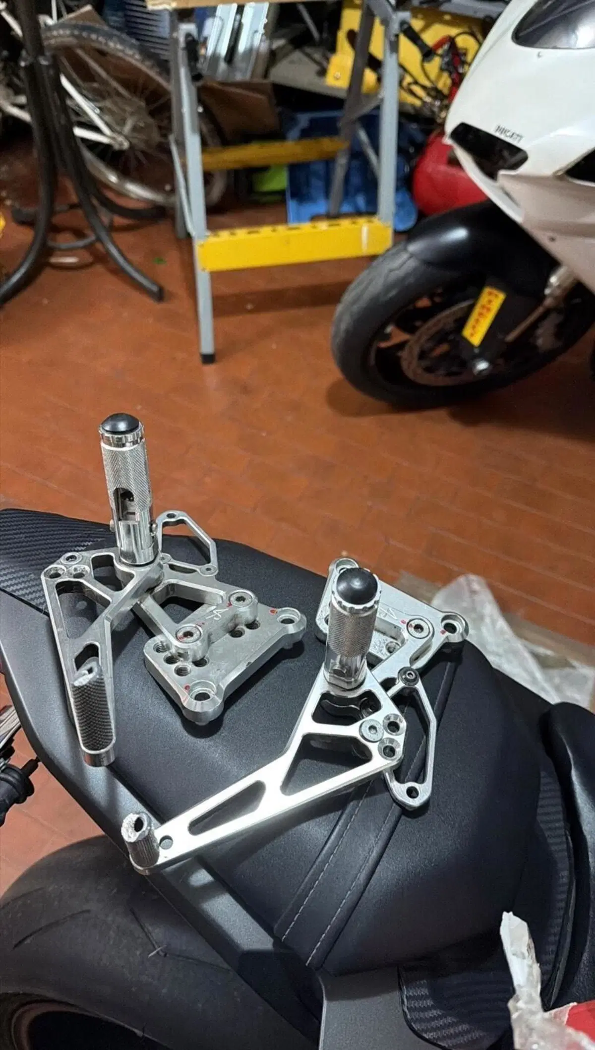 Ducati 848 (2007 - 13) (7)
