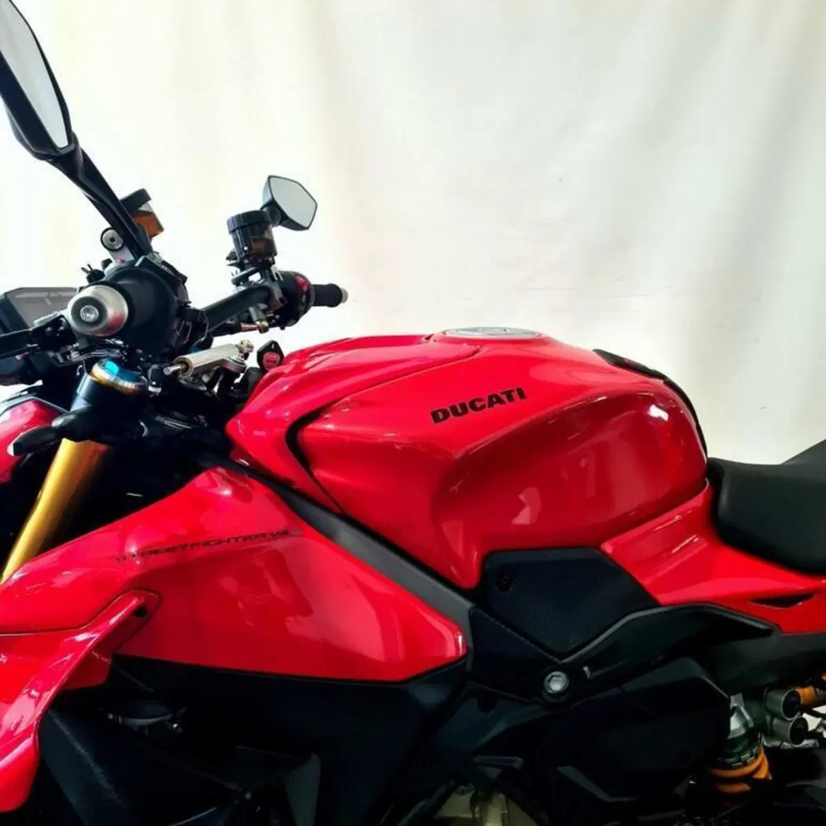 Ducati Streetfighter V4 1100 S (2021 - 22) (10)
