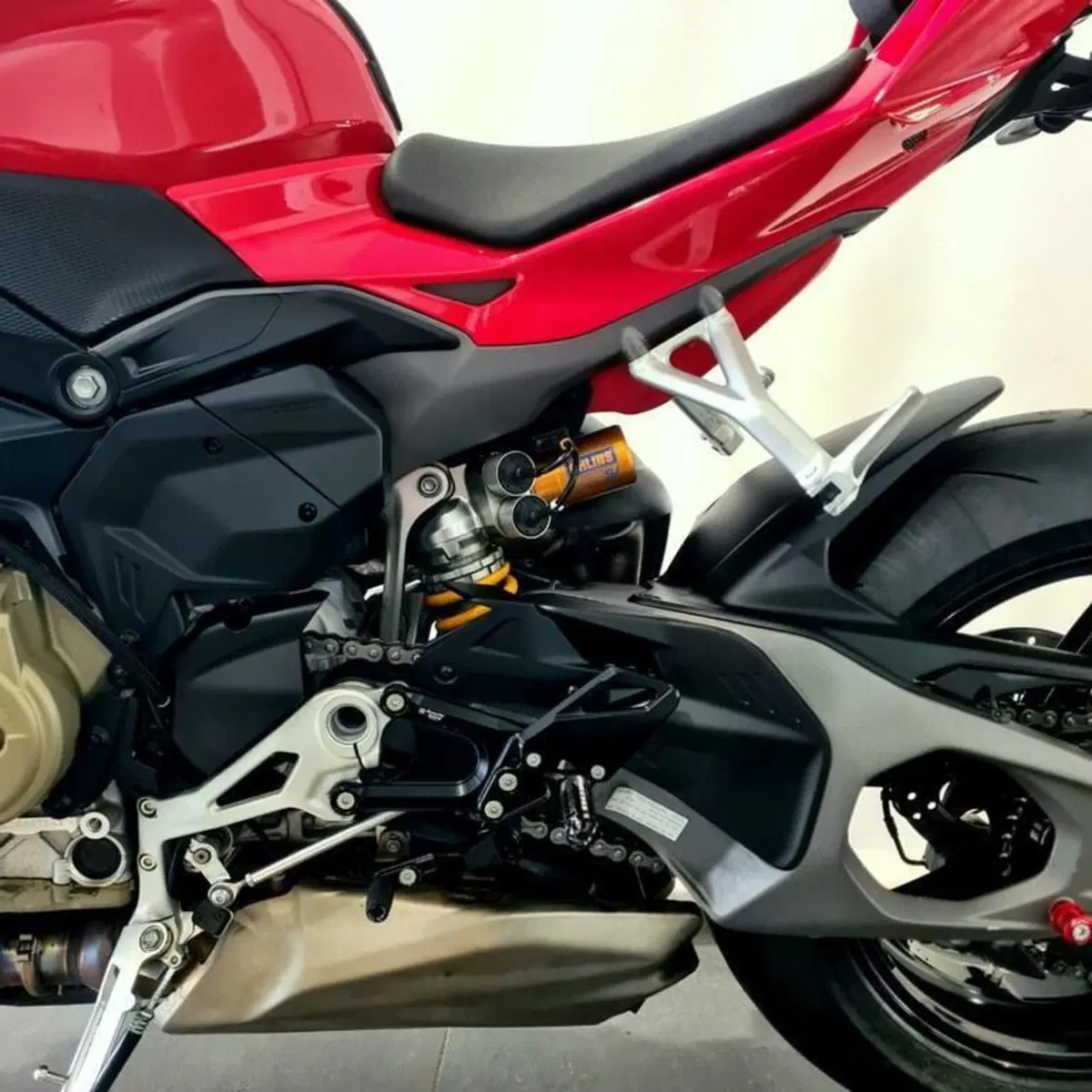 Ducati Streetfighter V4 1100 S (2021 - 22) (12)