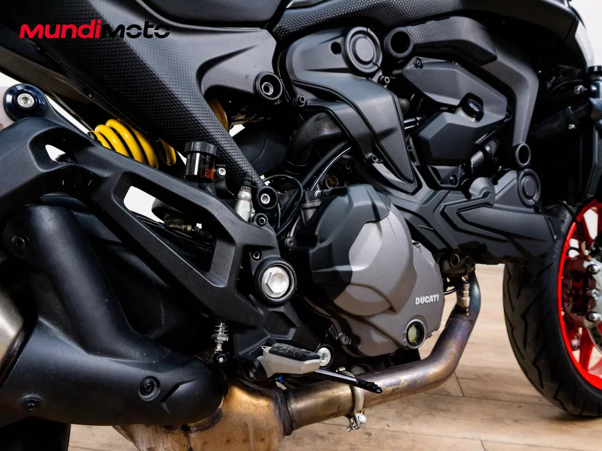 Ducati Monster 937 (2021 - 25) (4)