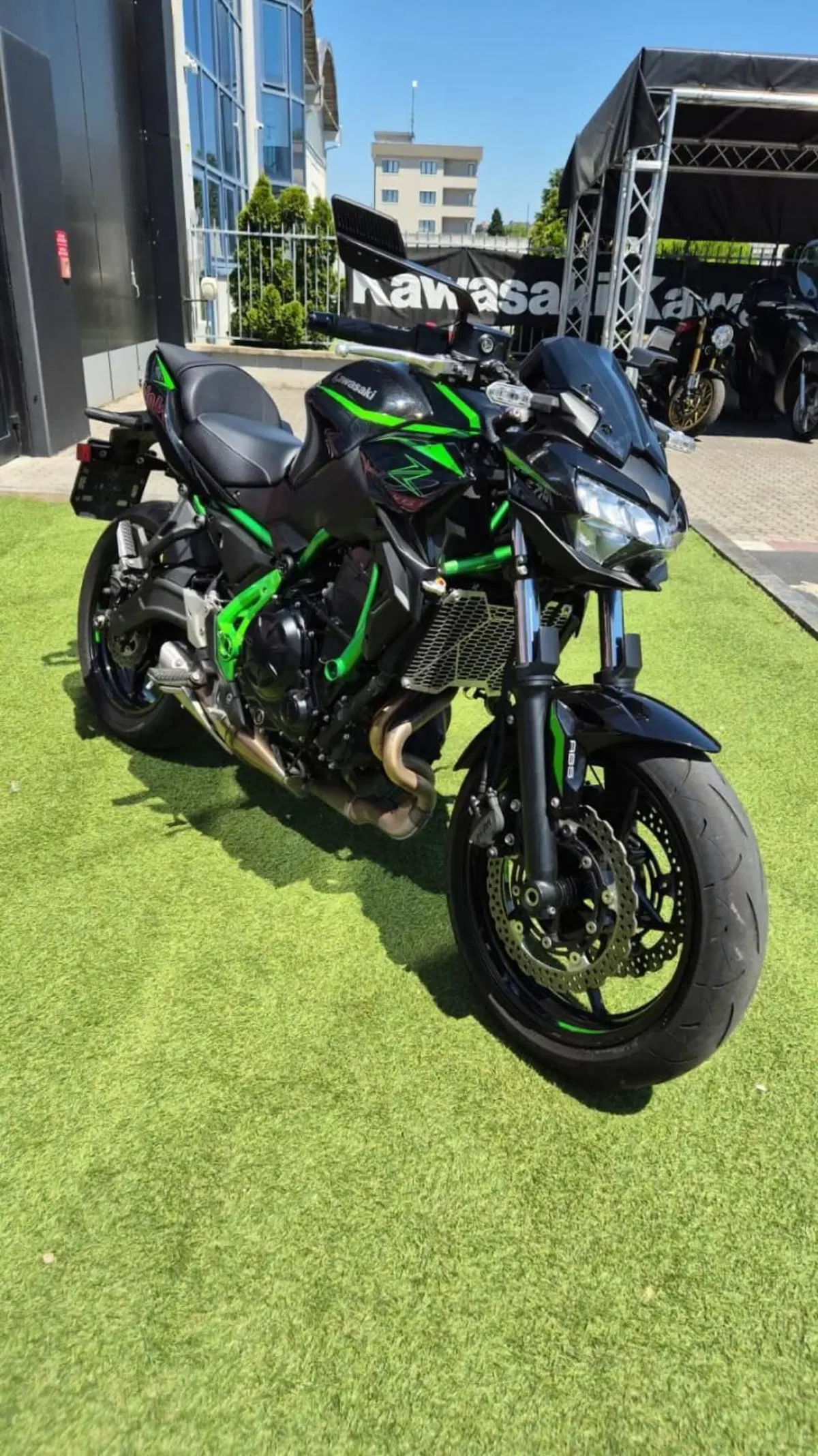 Kawasaki Z 650 (2025 - 26) (3)