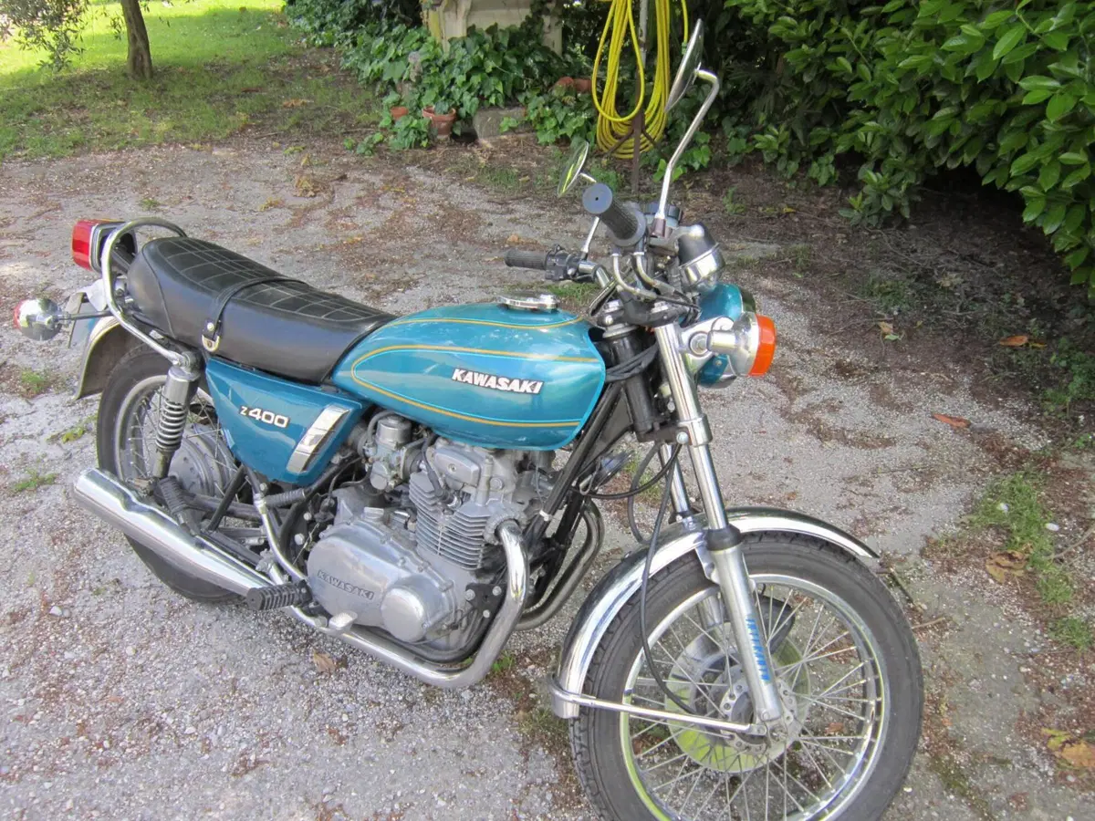 Kawasaki z 400