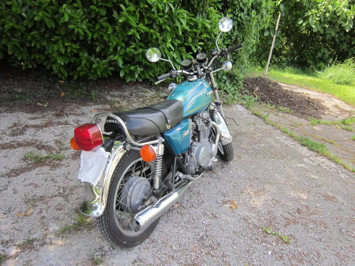 Kawasaki z 400 (4)