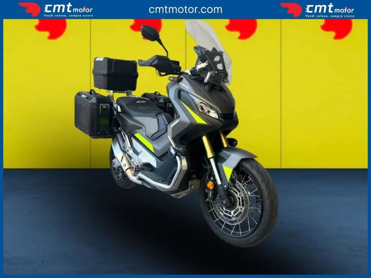 Honda X-ADV 750 Travel Edition (2017) (2)