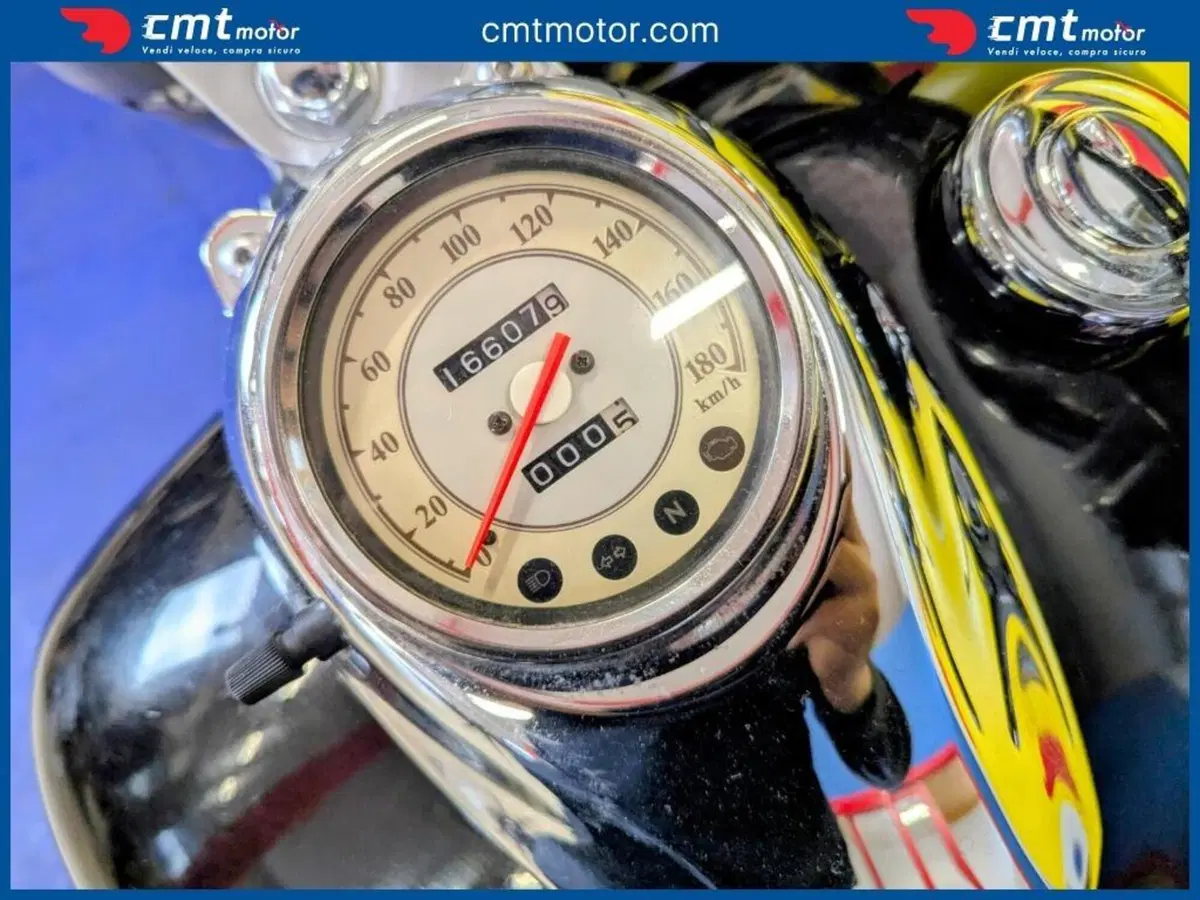 Yamaha XVS 650 Drag Star A Classic (1998 - 06) (5)