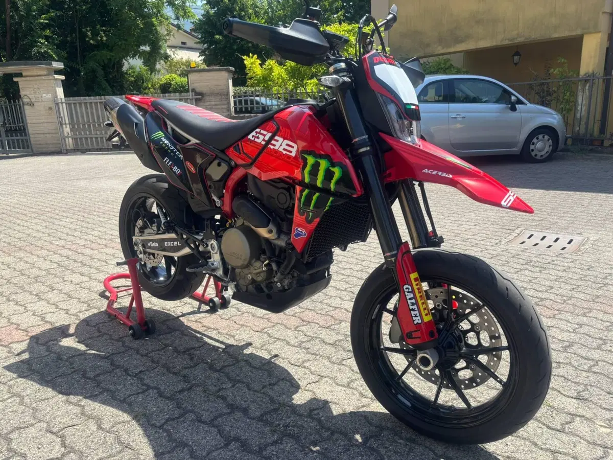 Ducati Hypermotard 698 Mono (2024 - 26) (6)