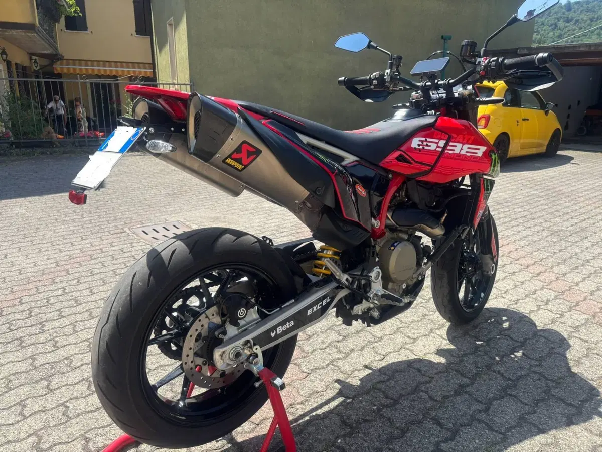 Ducati Hypermotard 698 Mono (2024 - 26) (8)