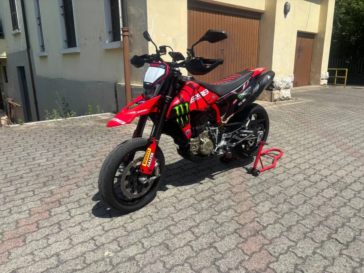 Ducati Hypermotard 698 Mono (2024 - 26) (10)
