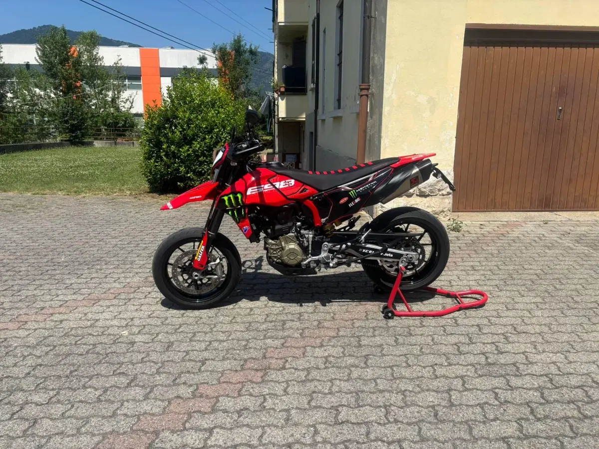 Ducati Hypermotard 698 Mono (2024 - 26) (12)