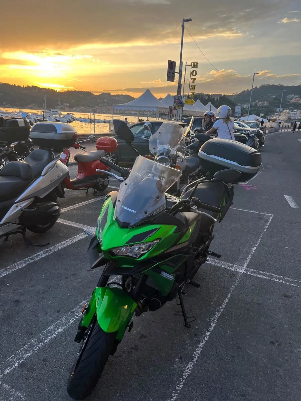 Kawasaki Versys 650 (2021 - 24) (2)