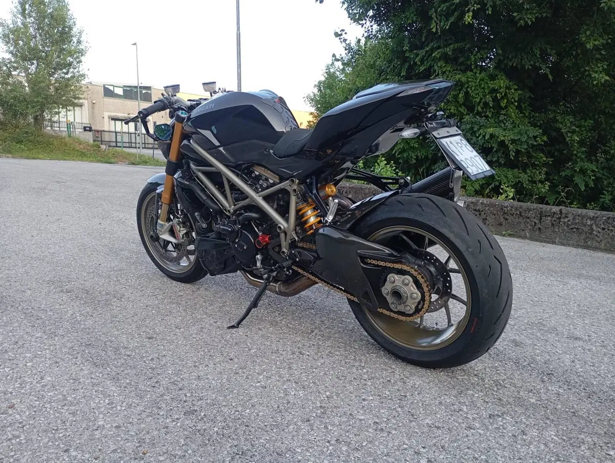 Ducati Streetfighter S (2009 - 14) (4)