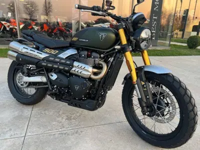 Triumph Scrambler 900 (2026) usata