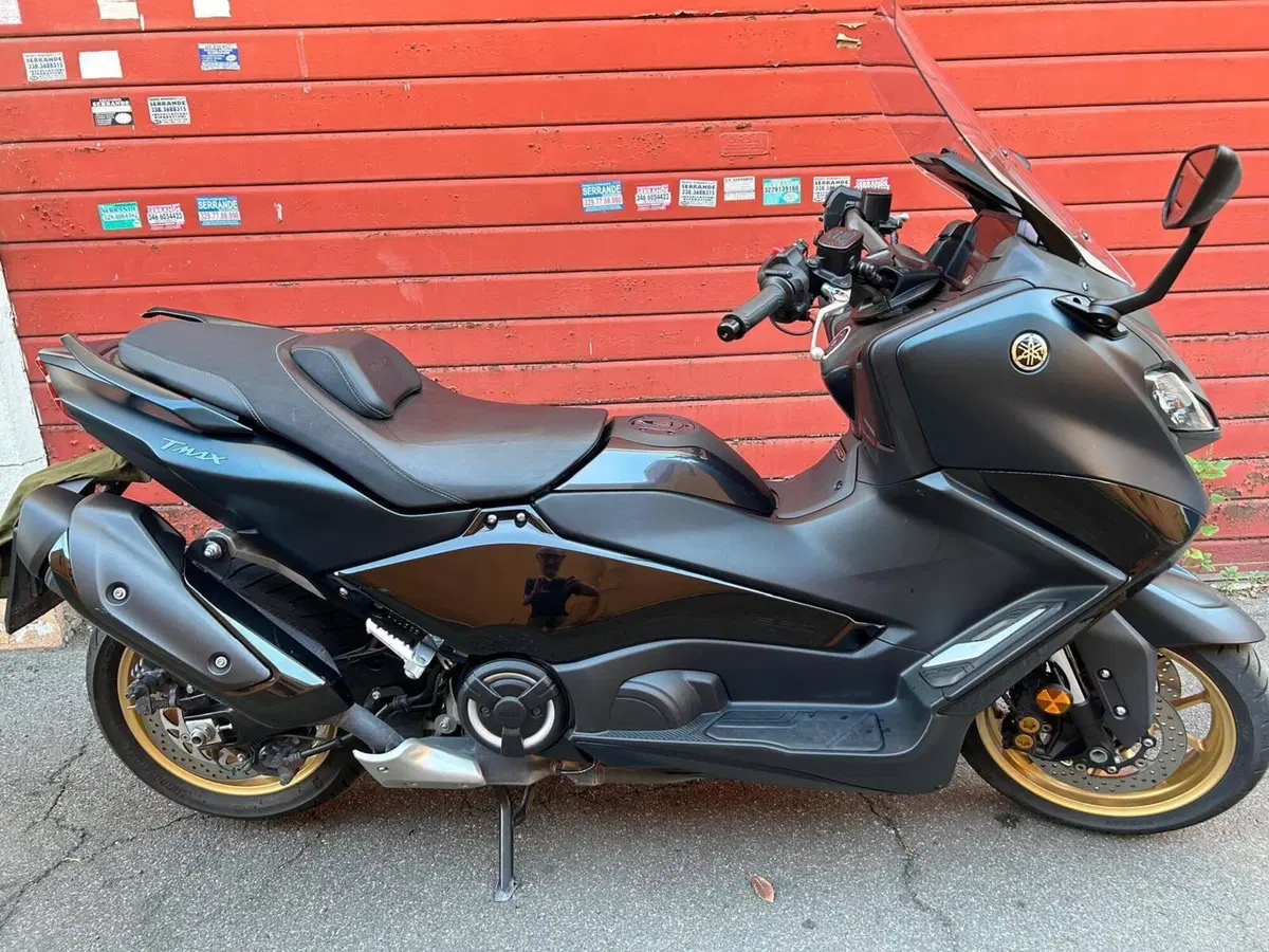 Yamaha T-Max 560 Tech Max (2022 - 24) (5)