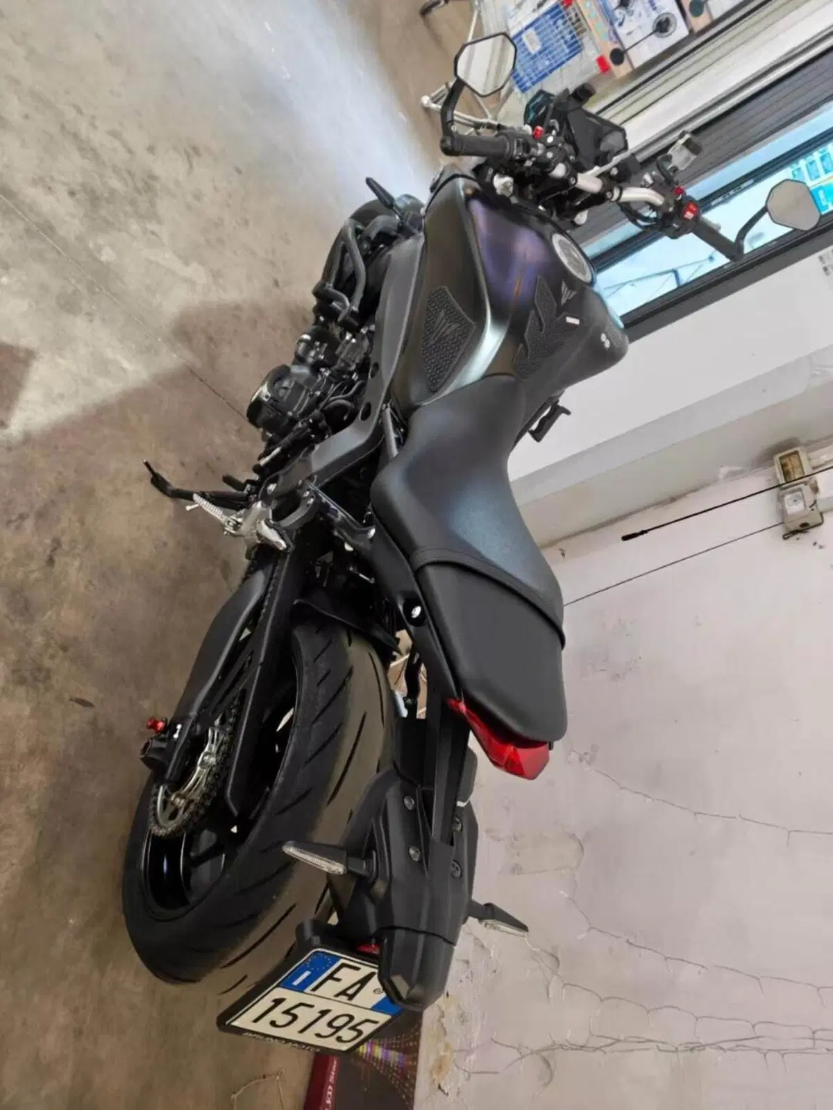 Yamaha MT-09 (2021 - 23) (4)