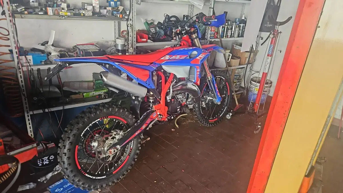 Betamotor RR 125 2T Enduro Race (2026) (3)