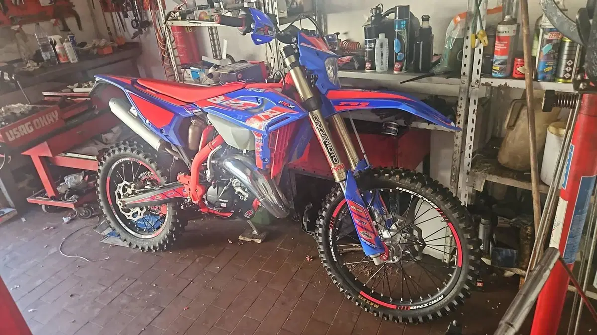 Betamotor RR 125 2T Enduro Race (2026) (5)