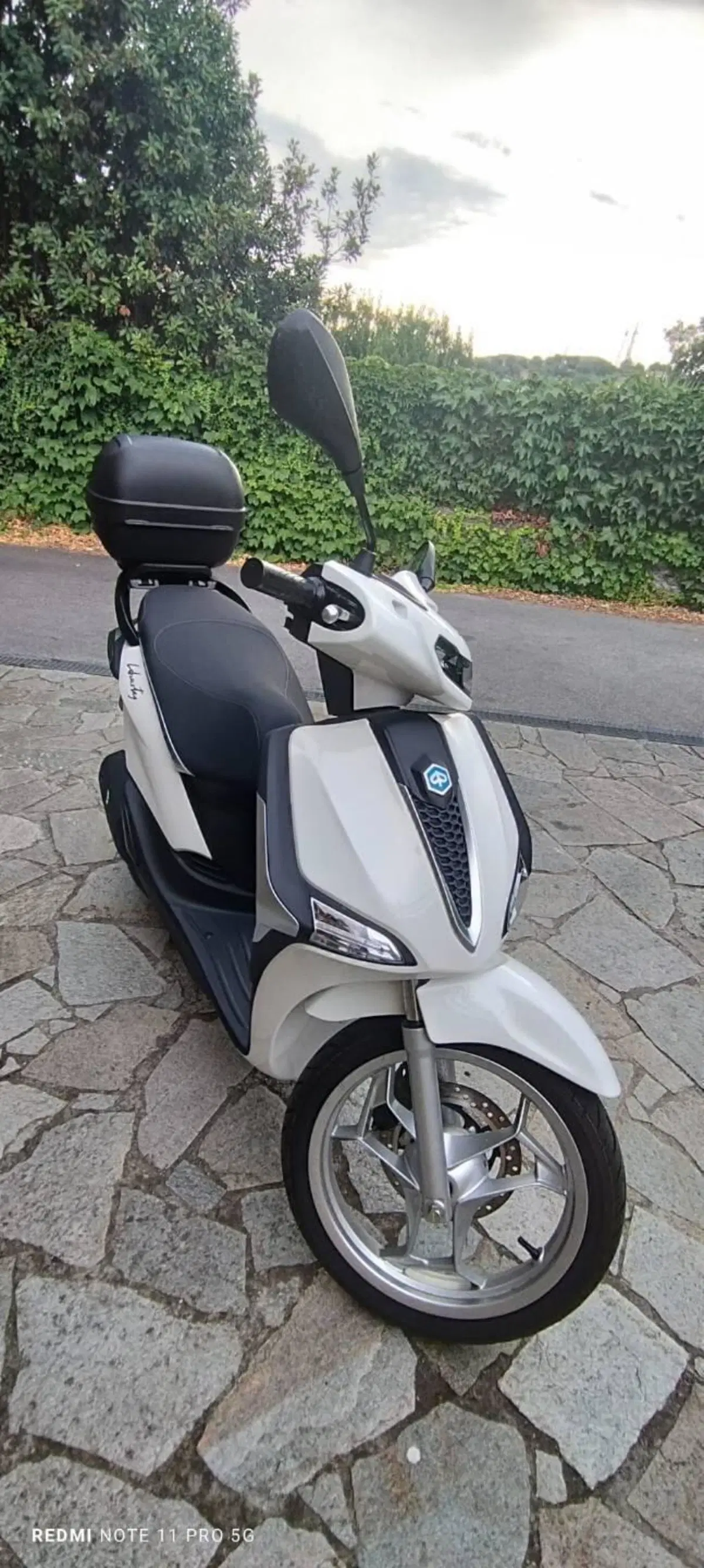 Piaggio Liberty 150 (2025 - 26) (2)