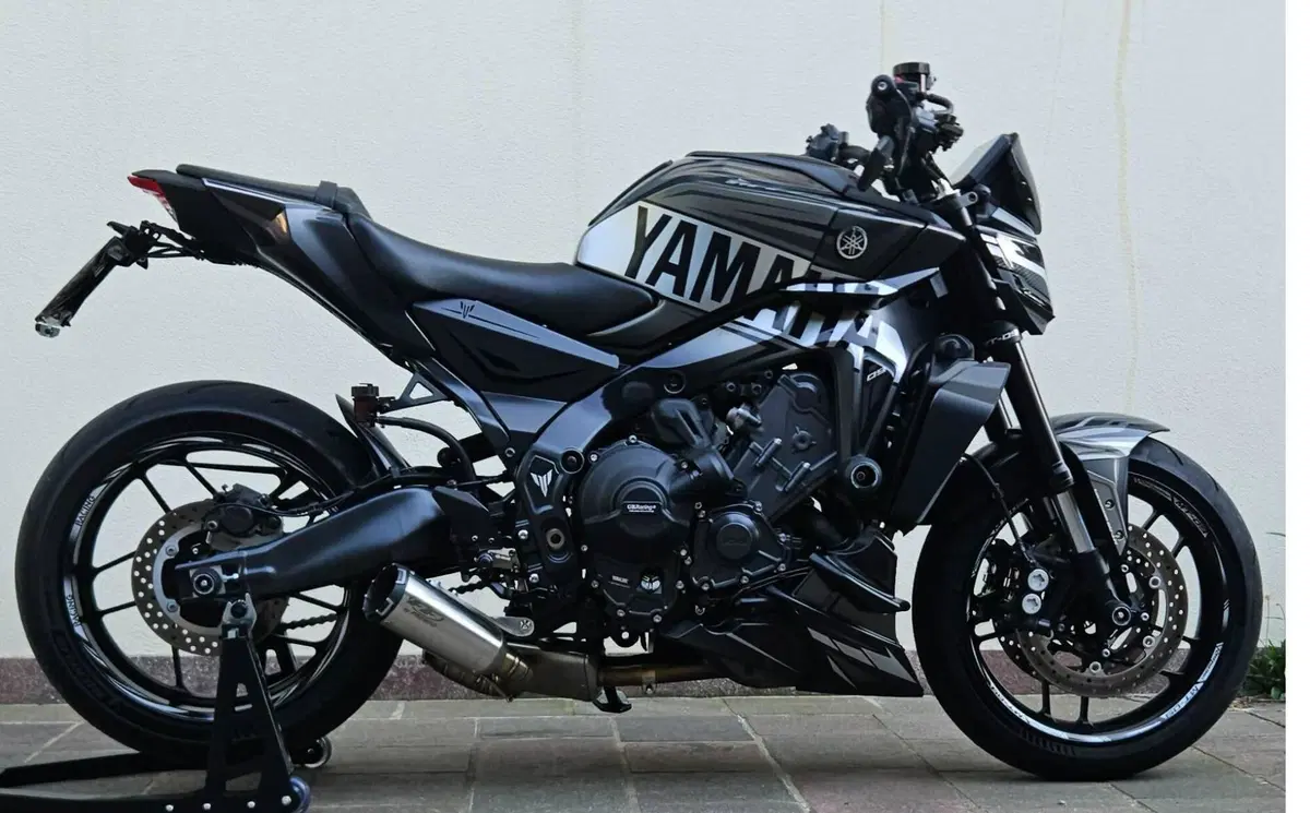 Yamaha MT-09 Y-AMT (2024 - 26) (3)