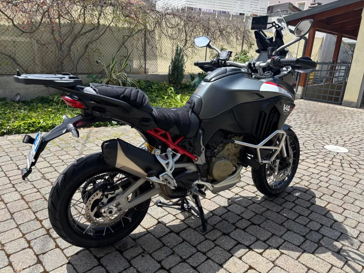 Ducati Multistrada V4 (2021 - 24) (5)