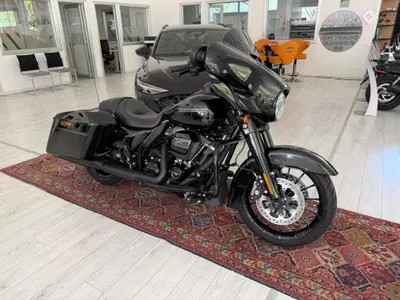 Harley-Davidson 107 Street Glide Special (2017 - 19) - FLHXS usata
