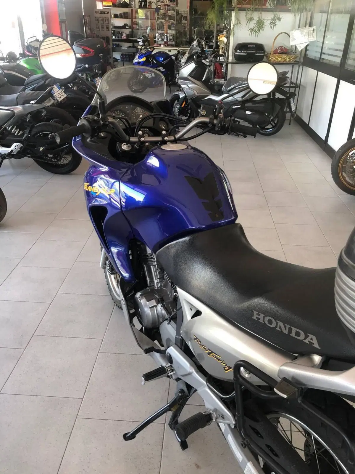 Honda Transalp XL 650V (2000 - 04) (2)