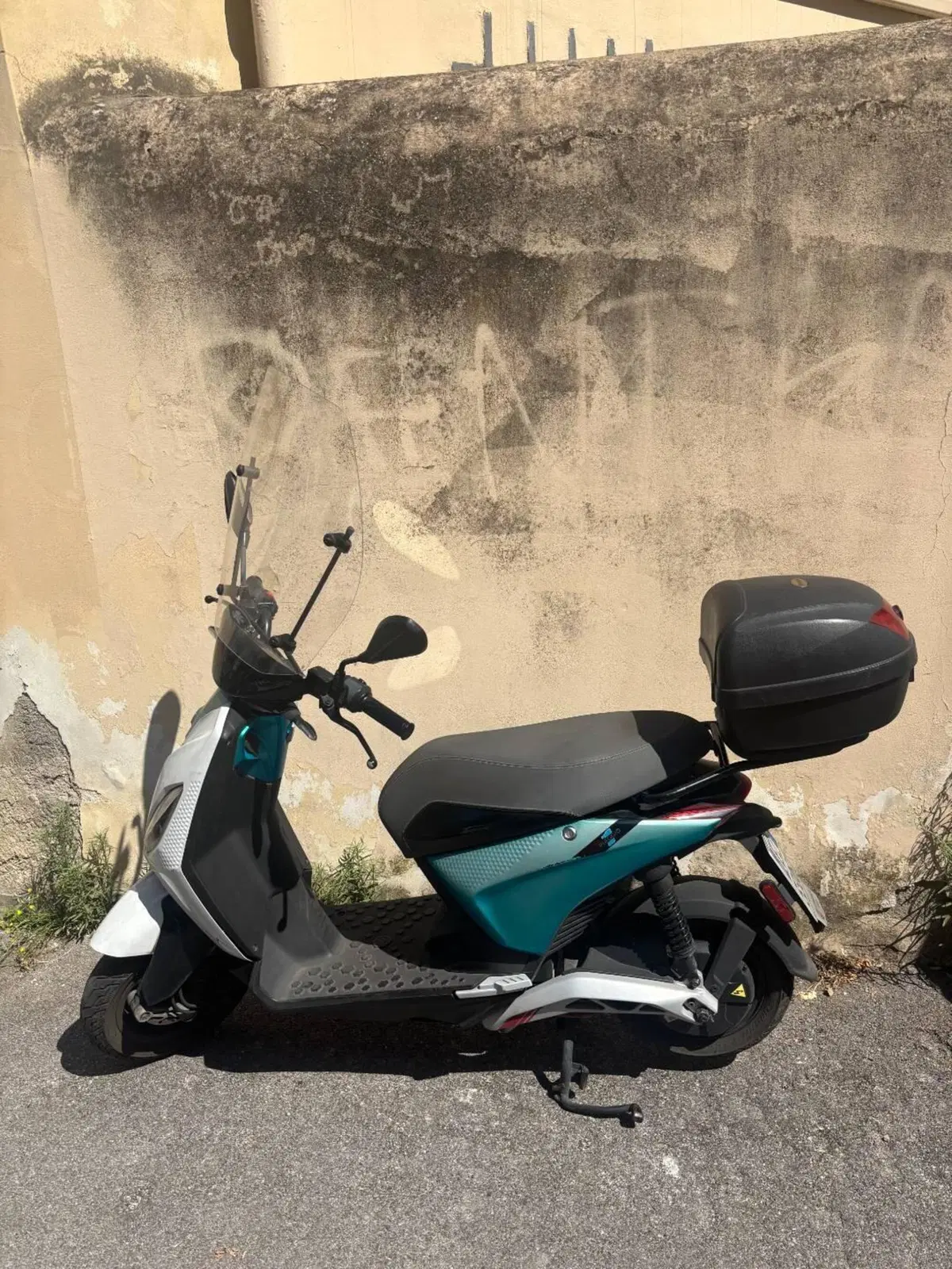 Piaggio 1 Active (2022 - 26) (2)