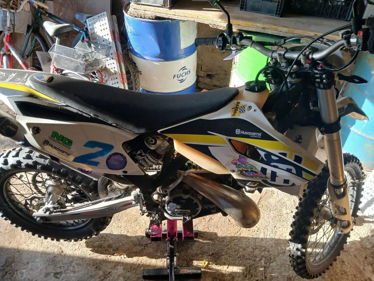 Husqvarna TE 250 (2013) (2)